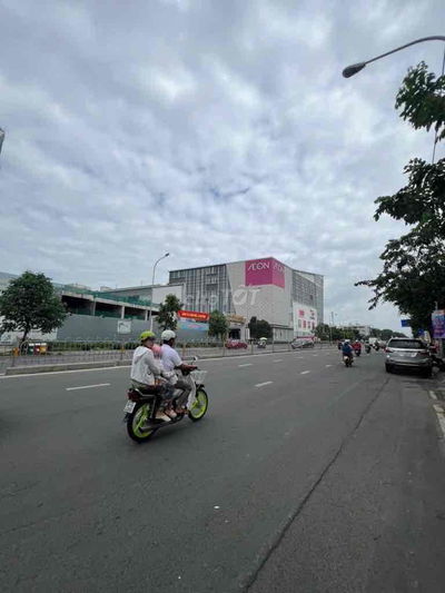 NHÀ 3 TẦNG MẶT TIỀN HẺM 8M_CÁCH AEON MALL 1p_HOÀN CÔNG ĐỦ_HIẾM BÁN