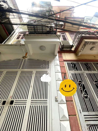 NHÀ 5 TẦNG 37M -MẶT NGÕ THÔNG, HIẾM NHẤT CẦU GIẤY TRONG PHÂN KHÚC 9 TỶ