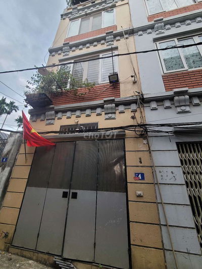 Chính chủ bán nhà 4 tầng