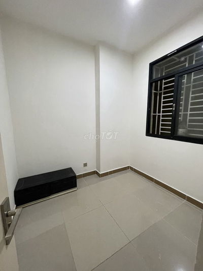 Cho thuê phòng giá rẻ trong chung cư Đức Khải