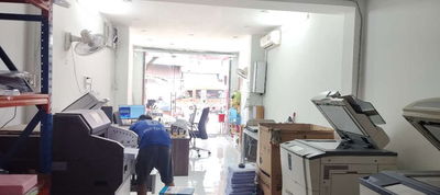 Cho thuê nhà nguyên căn mặc tiền đường kinh Doanh 4x18 trệt 2 lầu