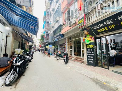 Tôi Chính chủ cần bán nhà ô tô vỉa hè kinh doanh Xã Đàn 9.8 tỷ