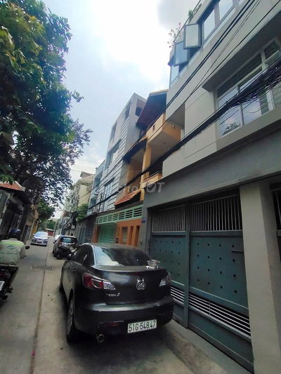 Bán gấp nhà Nguyễn Trọng Tuyển ( 6x6.5) 4 tầng ,3pn, 3wc , giá 6.6 tỷ