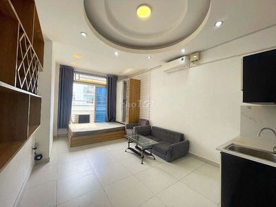 STUDIO FULL NỘI THẤT - BAN CÔNG - MÁY GIẶC RIÊNG - SÂN BAY