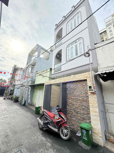 NHÀ 4 TẦNG HXH LINH ĐÔNG - KHU PHÂN LÔ 4PN