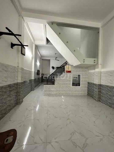 NHÀ NGAY PHỐ ẨM THỰC Q6 69M2 (4X17M) 2 TẦNG MẶT TIỀN CHỈ 8,9 TỶ