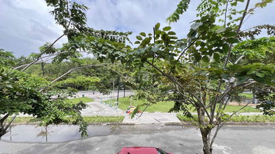 Cho thuê Nhà Tây Bắc - Kế góc view Công viên, lộ 17m, 2 tầng, 4.5x15m