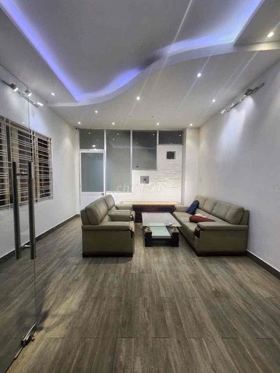 Cho Thuê Nhà HXT Sát MT Phan Văn Trị.P10 (5x20m) 2Lầu 4PN To 15,5tr