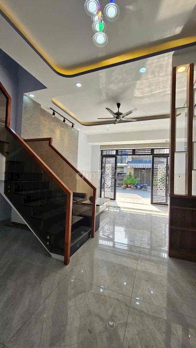 BÁN NHÀ CHÍNH CHỦ MỚI XÂY 4 x 15