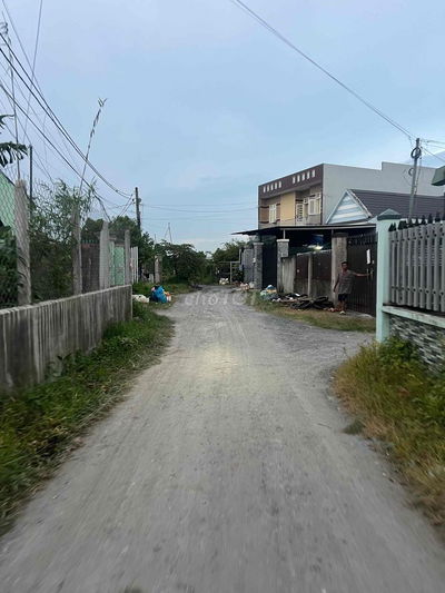 ====>  cặp Góc Xuân Thới Sơn 16B  SHR  ( Đồng Bà Canh)