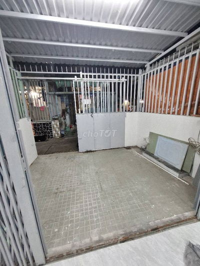 BÁN NHÀ TRUNG TÂM Q8 NHĨNH 5 TỶ DIỆN TÍCH KHỦNG
