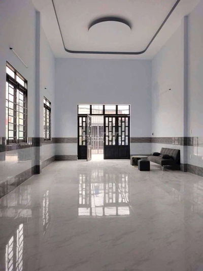Cho thuê nhà Mặt tiền Bà Điểm gần Chợ Đầu Mối Hóc Môn.