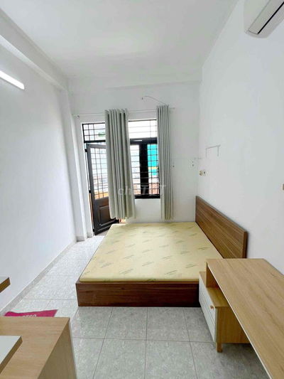 Studio Ngay Sân Bay Full Nội Thất Bancol Thoáng Mát