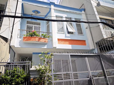 Bán Nhà Gò Vấp, Hẻm Xe Hơi , Gần CV Làng Hoa, Ngang 6m, Chỉ Hơn 7T