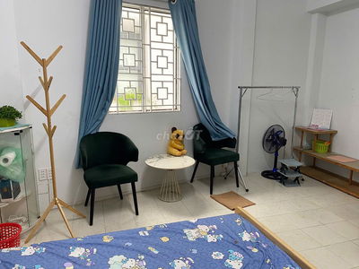 CHÍNH CHỦ CHO THUÊ PHÒNG TRUNG TÂM THÀNH PHỐ - ĐƯỜNG HUỲNH VĂN BÁNH