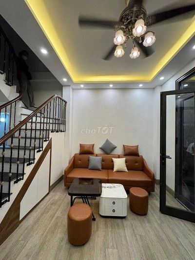 Bán nhà riêng ngõ Văn Hương, Quận Đống Đa 32m2 , 4 Tầng.Giá 6,85 tỷ