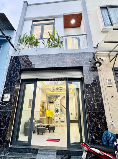 NHÀ ĐẸP LÊ VĂN QUỚI - BÌNH TÂN - HẺM XE HƠI - 2 TẦNG BTCT - 41M2- 3 PN