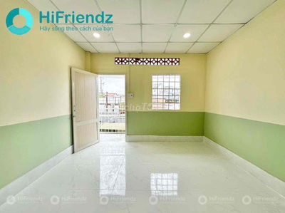 Phòng trọ giá rẻ có ban công gần GO - Làng Đại Học Thủ Đức