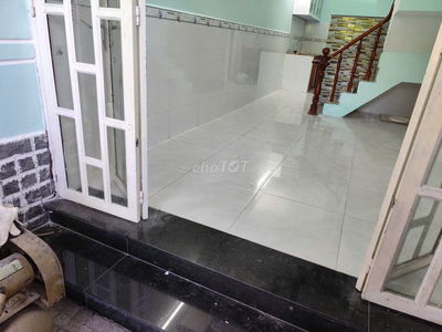 Nhà chính chủ cần bán cách hà huy giáp 200m