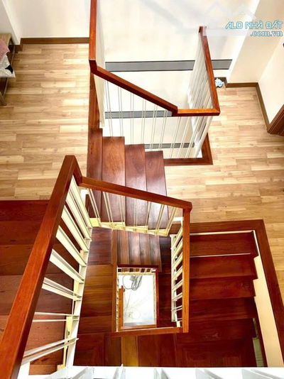HÀNG F0 CHƯA QUA ĐẦU TƯ, TỰ TIN MUA! NHÀ ĐẸP 3 TẦNG MẶT TIỀN SÁT NGAY GÓC THÀNH THÁI