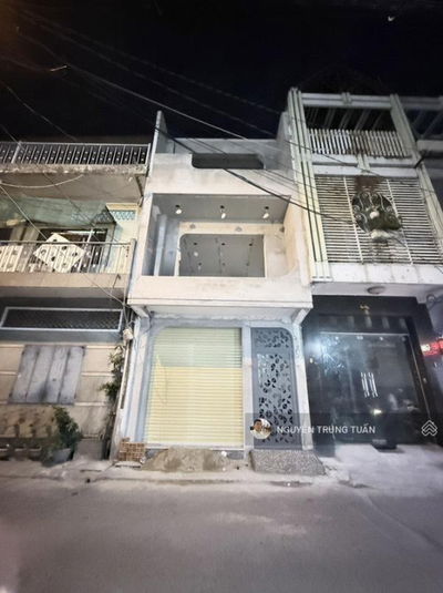 KHÔNG THỂ RẺ HƠN, mặt phố Võ Thành Trang, cho thuê kinh doanh 65tr/th 70m2 chỉ 13,9 tỷ ô tô tránh