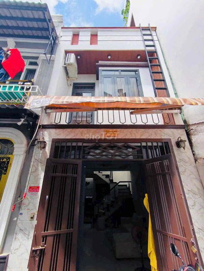 Bán nhà đẹp Gò Vấp nội thất cao cấp