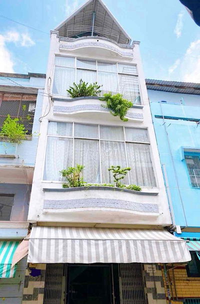 CHÍNH CHỦ CẦN BÁN NHÀ MẶT TIỀN PHỐ CHỢ TRẦN VĂN QUANG