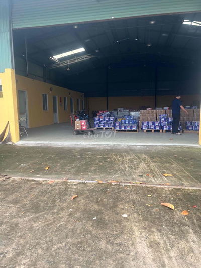 CHO THUÊ XƯỠNG THẠNH XUÂN.Q12.DT 500M/30TR