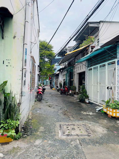 40m2, ngay chợ vải Phú Thọ Hòa, Hẻm xe hơi, Giá chỉ 3.8 tỷ