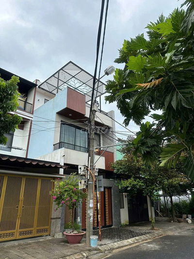 3 tầng MT PHONG BẮC - CẨM LỆ - SẴN NỘI THẤT - Ô TÔ ĐẬU ĐỖ