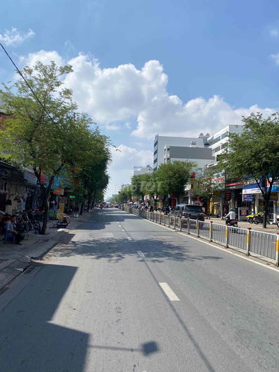 chính chủ cho thuê nhà mặt tiền đường trường chinh