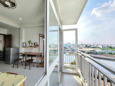STUDIO BAN CÔNG -  FULL NỘI THẤT - 30M2
