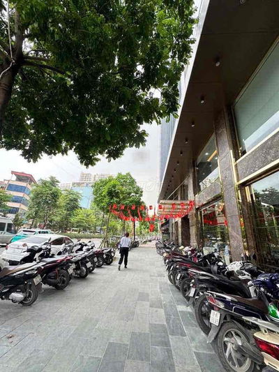 SIÊU PHẨM NHÀ ĐẸP - GIÁ TỐT -Cần Bán Nhà Vị Trí Đẹp Tại Mỹ Đình 2, Nam