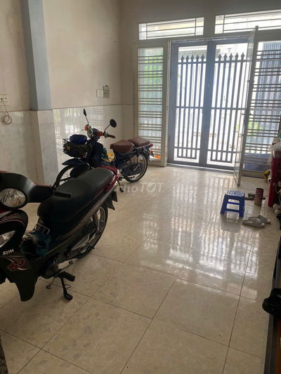 Phòng cho thuê gần công viên GĐ, sạch sẽ, an ninh, gần ĐH Gia Đinh,IUH