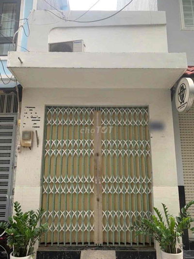 40m2 Hẻm xe hơi Trần Hưng Đạo Q1