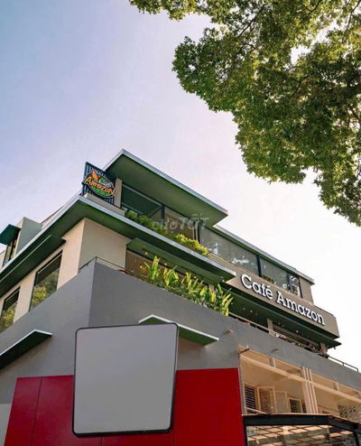 Cho thuê mặt tiền siêu đẹp Phạm Ngọc Thạch, Quận 3