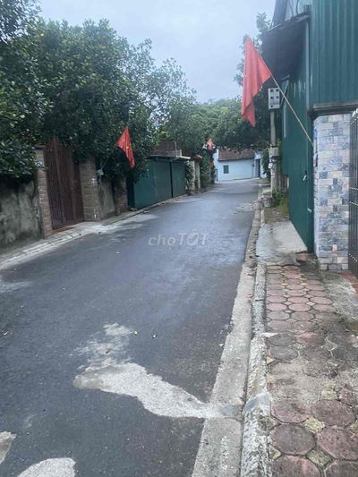 BÁN ĐẤT BIỆT THỰ TẠI GIA LÂM 175.2m, Ngõ rộng ô tô tránh nhau