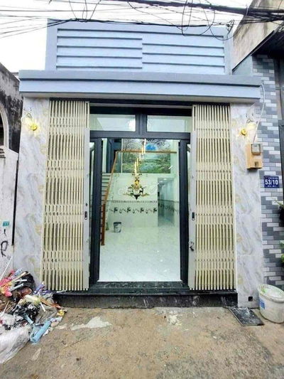 Nhà shr xuân thới thượng hocmon dt 4x10 hẻm 3m giá 2t6