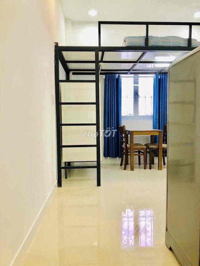 CHO THUÊ CĂN HỘ DẠNG DUPLEX NGAY TRUNG TÂM Q10