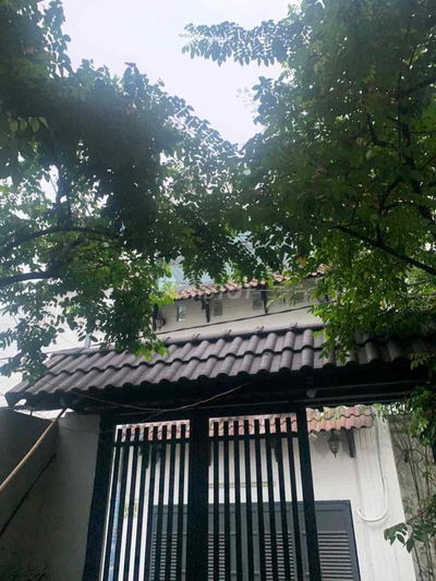 xây dựng ngang 5m dài 18m5 kết cấu 1 trệt 1 lầu hẻm xe hơi