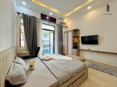 🌷Phòng 35m2 full nội thất, ban công lớn- gần Phan Xích Long, Phú Nhuận