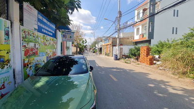 Bán đất mặt tiền đường Số 7, Phường Long Trường, nối Nguyễn Duy Trinh.