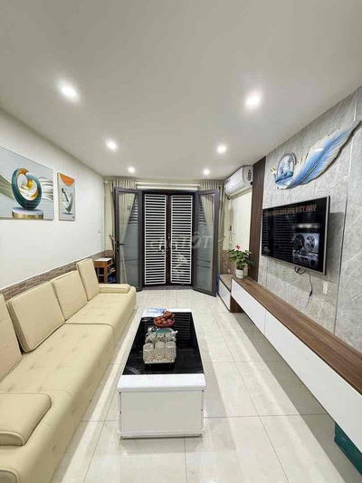 Cực Víp ngõ Hoà Bình 2. Ngõ nông, thông rộng, lô góc, 30m.