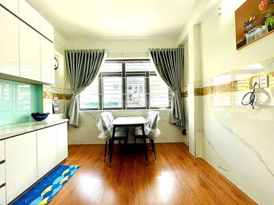 Mặt tiền Vị trí ngay khu Chợ Phạm Văn Bạch, Tân Sơn, Nguyễn Tư Giản