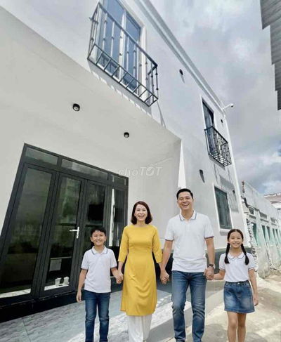 CHÌA KHOÁ TRAO TAY, NHẬN NGAY NHÀ ĐẸP TẠI HẺM 52 HÙNG VƯƠNG