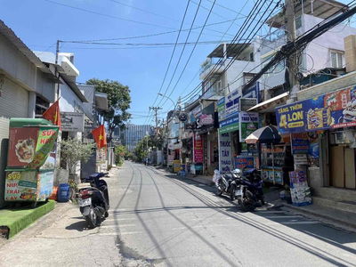 SIÊU PHẨM MẶT TIỀN 3 TẦNG NGANG 5M, SÁT GA METRO