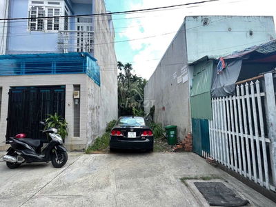 Bán đất Trường Thọ - Thủ Đức. Hẻm xe hơi. 51m2. Tiện xây mới