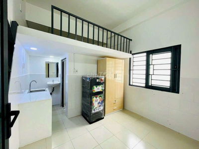 Phòng Cửa sổ Full nội thất