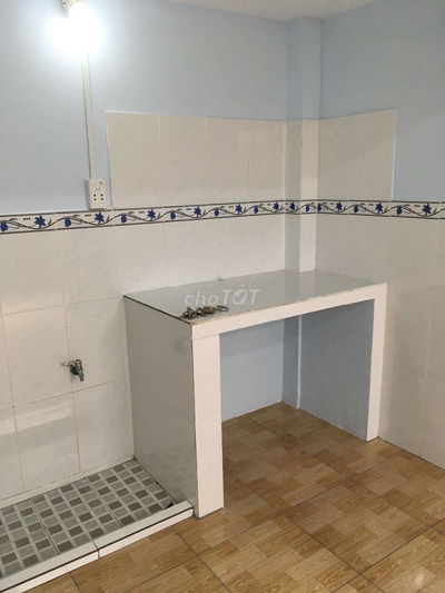 Phòng trọ sạch sẽ, có chỗ để xe riêng, 700/12C, QLộ13, HBP, Thủ Đức