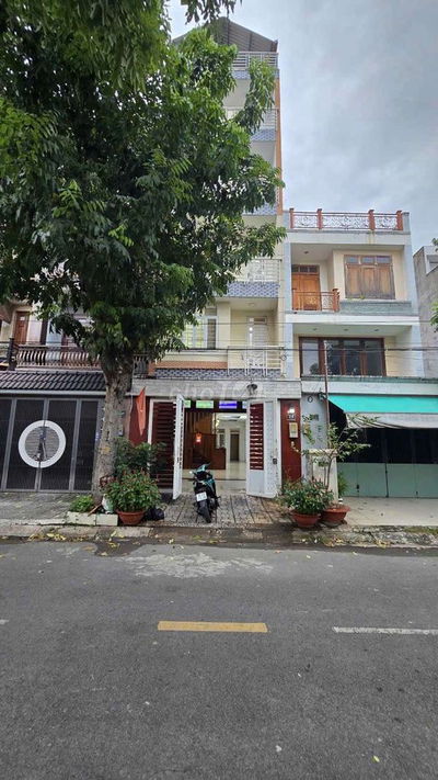 📕NHÀ NGAY KCN TÂN BÌNH.DT 5×22M 4 LẦU CÓ THANG TỜI HÀNG MỚI TOANH